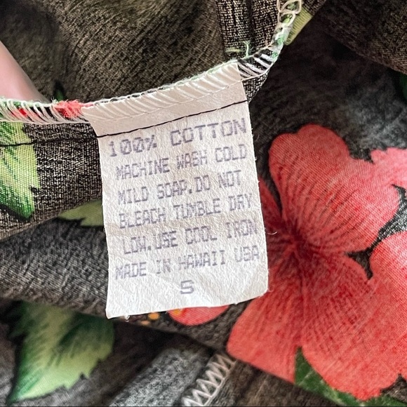 Royal Hawaiian Creations Fit and Flare Retro Floral Dress size Small - Picture 9 of 12